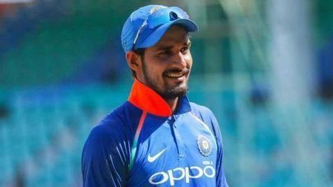 क्रुणाल पंड्या से विवाद के बाद कैंप छोड़ने वाले दीपक हूडा पूरे सीजन से हुए निलंबित क्रुणाल पंड्या से विवाद के बाद कैंप छोड़ने वाले दीपक हूडा पूरे सीजन से हुए निलंबित