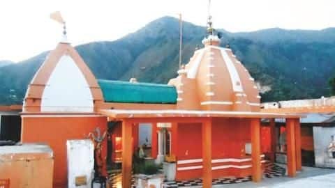 जम्मू-कश्मीर: प्राचीन मंदिर-स्मारक पर करोड़ों खर्च करेगी सरकार, बंद पड़े मंदिरों को भी खोलने की तैयारी जम्मू-कश्मीर: प्राचीन मंदिर-स्मारक पर करोड़ों खर्च करेगी सरकार, बंद पड़े मंदिरों को भी खोलने की तैयारी