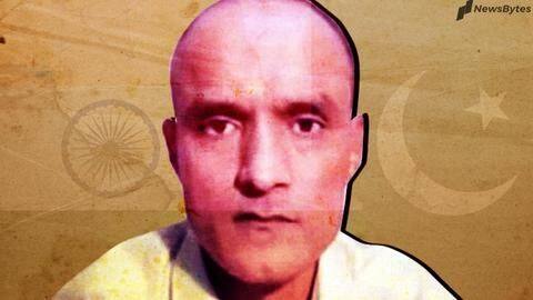कुलभूषण जाधव मामले में भारत की बड़ी जीत, अंतरराष्ट्रीय कोर्ट ने की मौत की सजा निलंबित कुलभूषण जाधव मामले में भारत की बड़ी जीत, अंतरराष्ट्रीय कोर्ट ने की मौत की सजा निलंबित