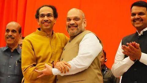 नागरिकता संशोधन बिल: शिवसेना का सरकार पर हमला, कहा- हिंदुओं और मुस्लिमों में किया अदृश्य बंटवारा नागरिकता संशोधन बिल: शिवसेना का सरकार पर हमला, कहा- हिंदुओं और मुस्लिमों में किया अदृश्य बंटवारा