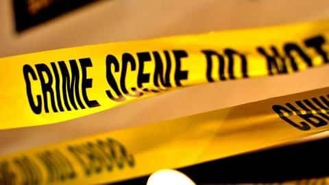उत्तर प्रदेश: घर में घुसकर महिला डॉक्टर की बेहरमी से हत्या, बच्चों पर भी किया हमला उत्तर प्रदेश: घर में घुसकर महिला डॉक्टर की बेहरमी से हत्या, बच्चों पर भी किया हमला