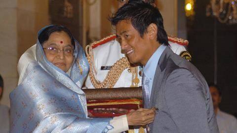 व्यक्तिगत अवार्ड्स पर एक नजर व्यक्तिगत अवार्ड्स पर एक नजर