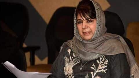 14 महीने बाद हिरासत से रिहा हुईं महबूबा मुफ्ती, बोलीं- काले दिन को नहीं भूल सकती 14 महीने बाद हिरासत से रिहा हुईं महबूबा मुफ्ती, बोलीं- काले दिन को नहीं भूल सकती
