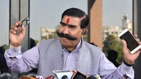 भाजपा नेता ज्ञानदेवा आहूजा ने रावण-सूर्पनखा से की राहुल-प्रियंका की तुलना भाजपा नेता ज्ञानदेवा आहूजा ने रावण-सूर्पनखा से की राहुल-प्रियंका की तुलना