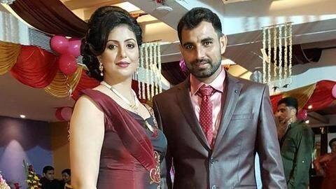 क्रिकेटर मोहम्मद शमी की पत्नी पुलिस हिरासत में, जानिये क्या है पूरा मामला क्रिकेटर मोहम्मद शमी की पत्नी पुलिस हिरासत में, जानिये क्या है पूरा मामला