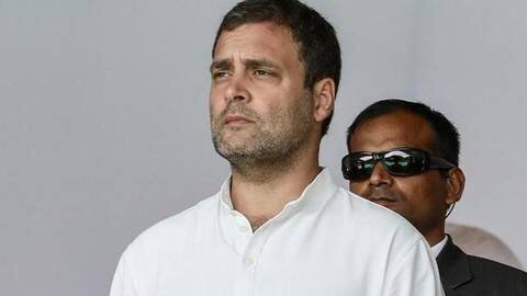 मॉब लिंचिंग पर प्रधानमंत्री को खत लिखने वाली हस्तियों पर FIR, राहुल का सरकार पर हमला मॉब लिंचिंग पर प्रधानमंत्री को खत लिखने वाली हस्तियों पर FIR, राहुल का सरकार पर हमला