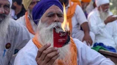 किसान आंदोलन का असर, पंजाब-हरियाणा में घट गए जियो सब्सक्राइबर्स किसान आंदोलन का असर, पंजाब-हरियाणा में घट गए जियो सब्सक्राइबर्स