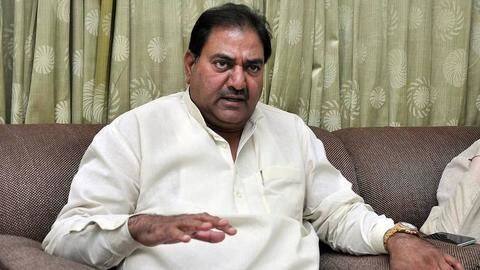 हरियाणा: किसानों के समर्थन में INLD विधायक अभय चौटाला का इस्तीफा, स्पीकर ने किया मंजूर हरियाणा: किसानों के समर्थन में INLD विधायक अभय चौटाला का इस्तीफा, स्पीकर ने किया मंजूर