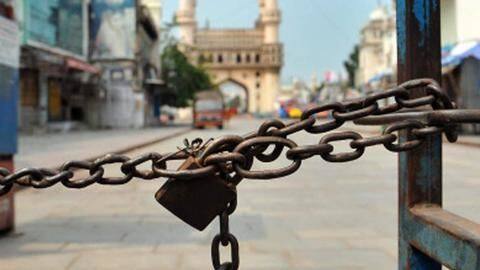 कोरोना वायरस पर काबू पाने की कवायद के बीच फिर से हो रहे लॉकडाउन कोरोना वायरस पर काबू पाने की कवायद के बीच फिर से हो रहे लॉकडाउन