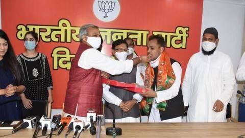 शाहीन बाग CAA विरोधी प्रदर्शन में शामिल दर्जनों लोग भाजपा में हुए शामिल शाहीन बाग CAA विरोधी प्रदर्शन में शामिल दर्जनों लोग भाजपा में हुए शामिल