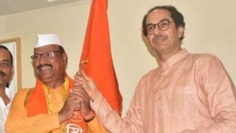 जो हमारे विधायकों को फोड़ने की कोशिश करेगा हम उनका सिर फोड़ देंगे- शिवसेना विधायक जो हमारे विधायकों को फोड़ने की कोशिश करेगा हम उनका सिर फोड़ देंगे- शिवसेना विधायक
