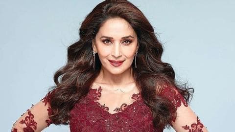 पहले माधुरी दीक्षित को ऑफर हुई थीं ये फिल्में, लेकिन उन्होंने ठुकरा दिया ऑफर पहले माधुरी दीक्षित को ऑफर हुई थीं ये फिल्में, लेकिन उन्होंने ठुकरा दिया ऑफर