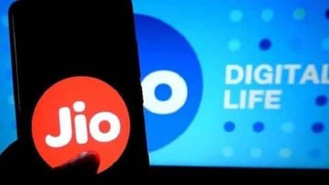 4G उपलब्धता में रिलायंस जियो सबसे आगे, डाउनलोडिंग स्पीड में इस कंपनी ने मारी बाजी 4G उपलब्धता में रिलायंस जियो सबसे आगे, डाउनलोडिंग स्पीड में इस कंपनी ने मारी बाजी