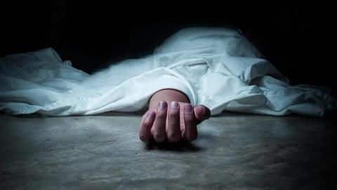 नोएडा: इलाज के लिए 13 घंटे भटकती रही गर्भवती महिला, फिर भी बचाने नहीं आए "भगवान" नोएडा: इलाज के लिए 13 घंटे भटकती रही गर्भवती महिला, फिर भी बचाने नहीं आए "भगवान"