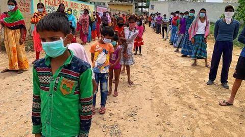 कोरोना वायरस: देश में बीते दिन 66,732 नए मामले, 816 ने तोड़ा दम कोरोना वायरस: देश में बीते दिन 66,732 नए मामले, 816 ने तोड़ा दम