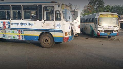 #NewsBytesExclusive: 20 सालों से परिवहन नियमों को तोड़ रही राजस्थान सरकार #NewsBytesExclusive: 20 सालों से परिवहन नियमों को तोड़ रही राजस्थान सरकार