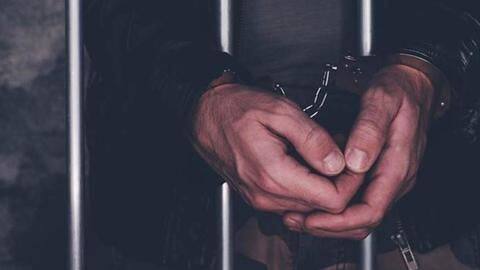 जम्मू-कश्मीर: पुलिस ने हिजबुल मजुाहिद्दीन से जुड़े सात संदिग्ध लोगों को किया गिरफ्तार जम्मू-कश्मीर: पुलिस ने हिजबुल मजुाहिद्दीन से जुड़े सात संदिग्ध लोगों को किया गिरफ्तार