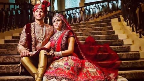 इस मशहूर अभिनेत्री ने गुपचुप रचाई शादी, सामने आईं दूल्हा-दुल्हन की पहली तस्वीरें इस मशहूर अभिनेत्री ने गुपचुप रचाई शादी, सामने आईं दूल्हा-दुल्हन की पहली तस्वीरें