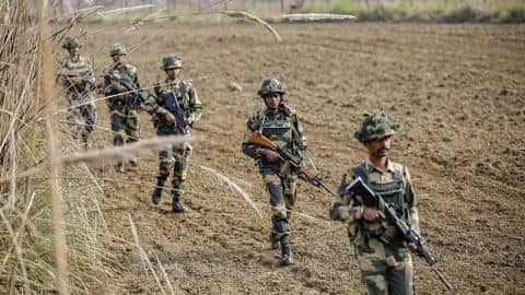 पाकिस्तान ने इस साल 3,186 बार किया संघर्ष विराम का उल्लंघन, 17 सालों में सबसे ज्यादा पाकिस्तान ने इस साल 3,186 बार किया संघर्ष विराम का उल्लंघन, 17 सालों में सबसे ज्यादा