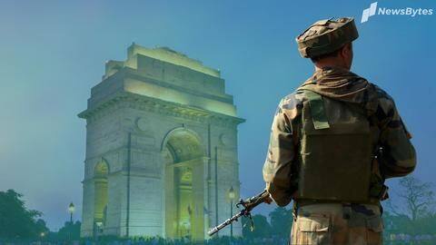 दिल्ली में घुसे हथियारों से लैस जैश-ए-मोहम्मद के चार आतंकी, खुफिया जानकारी के बाद अलर्ट दिल्ली में घुसे हथियारों से लैस जैश-ए-मोहम्मद के चार आतंकी, खुफिया जानकारी के बाद अलर्ट