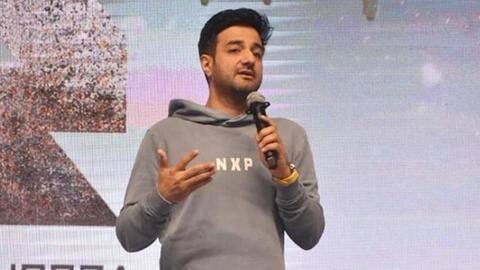शाहरुख की फिल्म 'पठान' के सेट पर सहायक ने निर्देशक को मारा थप्पड़- रिपोर्ट शाहरुख की फिल्म 'पठान' के सेट पर सहायक ने निर्देशक को मारा थप्पड़- रिपोर्ट