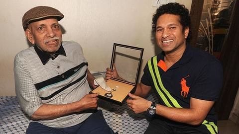 सचिन तेंदुलकर के कोच रमाकांत आचरेकर का 87 साल की उम्र में निधन सचिन तेंदुलकर के कोच रमाकांत आचरेकर का 87 साल की उम्र में निधन