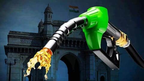 पेट्रोल-डीजल की कीमतों में फिर इजाफा, 15 दिनों में 13वीं बार बढ़े दाम पेट्रोल-डीजल की कीमतों में फिर इजाफा, 15 दिनों में 13वीं बार बढ़े दाम