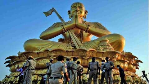 हैदराबाद: क्या है 'स्टैच्यू ऑफ इक्वेलिटी' जिसका प्रधानमंत्री नरेंद्र मोदी ने किया है उद्घाटन? हैदराबाद: क्या है 'स्टैच्यू ऑफ इक्वेलिटी' जिसका प्रधानमंत्री नरेंद्र मोदी ने किया है उद्घाटन?