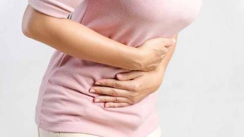 पेट के निचले हिस्से में दर्द हो तो अपनाएं ये घरेलू नुस्खे, जल्द मिलेगा छुटकारा पेट के निचले हिस्से में दर्द हो तो अपनाएं ये घरेलू नुस्खे, जल्द मिलेगा छुटकारा