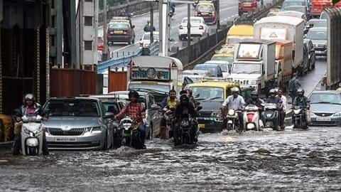 दिल्ली से मुंबई तक भारी बारिश की आशंका, मौसम विभाग ने जारी की चेतावनी दिल्ली से मुंबई तक भारी बारिश की आशंका, मौसम विभाग ने जारी की चेतावनी