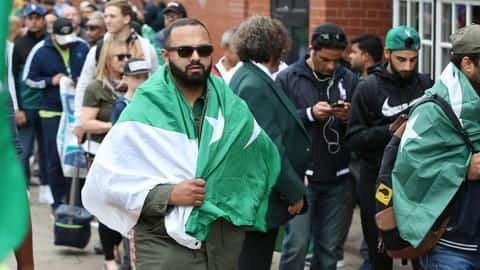 वेस्टइंडीज बनाम पाकिस्तान: ICC ने फैंस से मांगी माफी, टिकट के पैसे लौटाने का किया ऐलान वेस्टइंडीज बनाम पाकिस्तान: ICC ने फैंस से मांगी माफी, टिकट के पैसे लौटाने का किया ऐलान