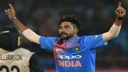 टी-20 की तरह वनडे डेब्यू में भी सिराज ने किया निराशाजनक प्रदर्शन, बनाया अनचाहा रिकॉर्ड