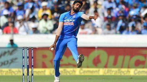 विश्व कप 2019: सेमीफाइनल में अकेले अपनी टीम को जीत दिला सकते हैं ये गेंदबाज़ विश्व कप 2019: सेमीफाइनल में अकेले अपनी टीम को जीत दिला सकते हैं ये गेंदबाज़