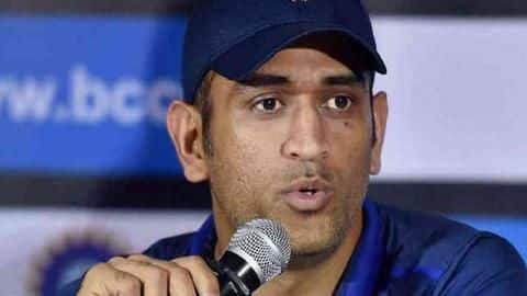 विश्व कप में हार के बाद टूट गए थे धोनी, अब सामने आकर दिया बड़ा बयान विश्व कप में हार के बाद टूट गए थे धोनी, अब सामने आकर दिया बड़ा बयान