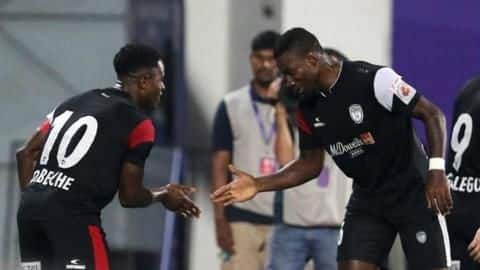ISL 2018: पुणे का खराब प्रदर्शन जारी, नॉर्थईस्ट ने 2-0 से हराया ISL 2018: पुणे का खराब प्रदर्शन जारी, नॉर्थईस्ट ने 2-0 से हराया