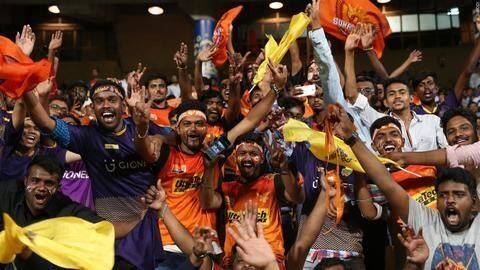 IPL 2020 पर कोरोना वायरस का कहर, खाली स्टेडियम में खेले जा सकते है मुकाबले IPL 2020 पर कोरोना वायरस का कहर, खाली स्टेडियम में खेले जा सकते है मुकाबले