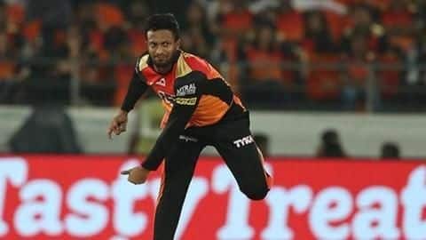 बैन के कारण IPL भी नहीं खेल सकेंगे शाकिब, ये खिलाड़ी ले सकते हैं उनकी जगह बैन के कारण IPL भी नहीं खेल सकेंगे शाकिब, ये खिलाड़ी ले सकते हैं उनकी जगह