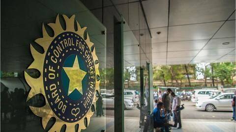 कोई विकल्प नहीं बचा तब ही खाली स्टेडियम में होगा IPL का आयोजन- BCCI कोई विकल्प नहीं बचा तब ही खाली स्टेडियम में होगा IPL का आयोजन- BCCI