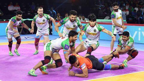 प्रो कबड्डी लीग 2019: रोहित बलियान का शानदार प्रदर्शन, यू मुंबा ने पटना पाइरेट्स को हराया प्रो कबड्डी लीग 2019: रोहित बलियान का शानदार प्रदर्शन, यू मुंबा ने पटना पाइरेट्स को हराया