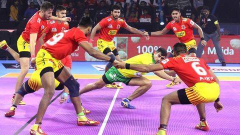 प्रो कबड्डी लीग 2019: अजय ठाकुर की बदौलत थलाइवाज ने गुजरात को हराया प्रो कबड्डी लीग 2019: अजय ठाकुर की बदौलत थलाइवाज ने गुजरात को हराया
