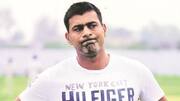 पूर्व भारतीय क्रिकेटर प्रवीण कुमार ने अपने पड़ोसी को पीटा, बच्चे को भी दिया धक्का
