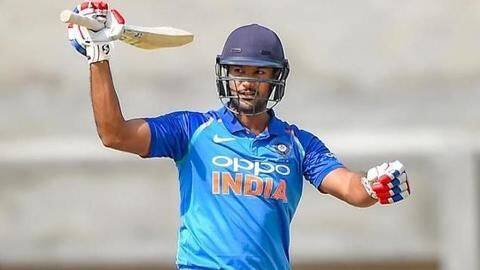 भारत बनाम वेस्टइंडीज: वनडे सीरीज़ में धवन की जगह टीम में आ सकते हैं मयंक अग्रवाल भारत बनाम वेस्टइंडीज: वनडे सीरीज़ में धवन की जगह टीम में आ सकते हैं मयंक अग्रवाल