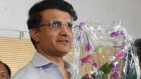 शास्त्री के बारे में सवाल पर गांगुली का मजाकिया जवाब, कहा- अब उन्होंने क्या किया? शास्त्री के बारे में सवाल पर गांगुली का मजाकिया जवाब, कहा- अब उन्होंने क्या किया?