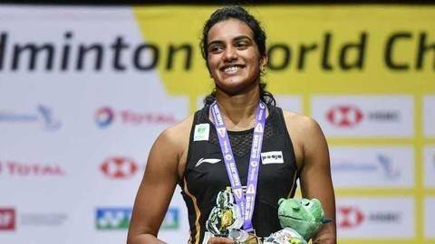 वर्ल्ड चैंपियनशिप गोल्ड जीतने के बाद बोलीं सिंधू- लंबे समय से था इंतजार वर्ल्ड चैंपियनशिप गोल्ड जीतने के बाद बोलीं सिंधू- लंबे समय से था इंतजार