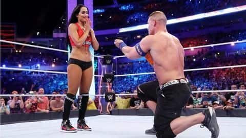 WWE: जब आशिक मिजाज बने रेसलर्स, देखें रिंग में किए गए टॉप-5 प्रपोजल के वीडियो WWE: जब आशिक मिजाज बने रेसलर्स, देखें रिंग में किए गए टॉप-5 प्रपोजल के वीडियो