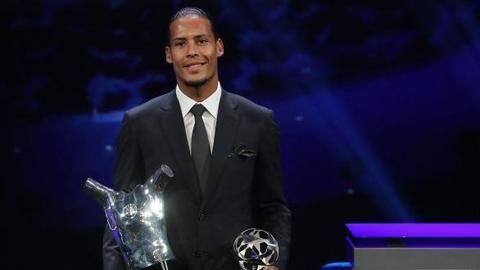 वान डाइक बने UEFA 'प्लेयर ऑफ द ईयर', मेसी और रोनाल्डो को छोड़ा पीछे वान डाइक बने UEFA 'प्लेयर ऑफ द ईयर', मेसी और रोनाल्डो को छोड़ा पीछे