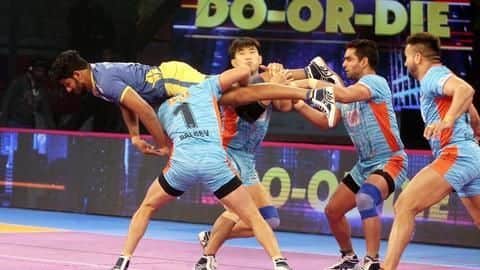 प्रो कबड्डी लीग 2018: तमिल थलाइवाज की एक और हार, बंगाल वारियर्स ने दी मात प्रो कबड्डी लीग 2018: तमिल थलाइवाज की एक और हार, बंगाल वारियर्स ने दी मात
