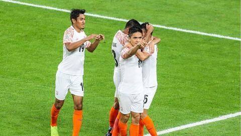 AFC एशियन कप: 54 साल बाद एशियन कप में जीता भारत, थाईलैंड को 4-1 से रौंदा AFC एशियन कप: 54 साल बाद एशियन कप में जीता भारत, थाईलैंड को 4-1 से रौंदा