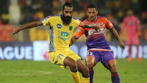 ISL 2018-19: एक नजर इस सीजन के टॉप-5 भारतीय सेंटर-बैक खिलाड़ियों पर ISL 2018-19: एक नजर इस सीजन के टॉप-5 भारतीय सेंटर-बैक खिलाड़ियों पर