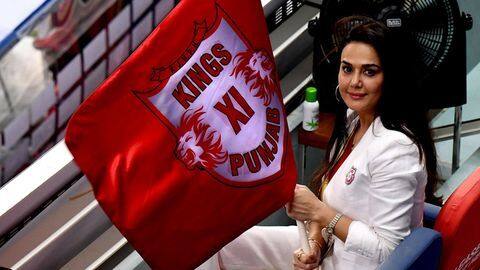 IPL 2021: 'किंग्स इलेवन पंजाब' का नाम बदलकर 'पंजाब किंग्स' हुआ IPL 2021: 'किंग्स इलेवन पंजाब' का नाम बदलकर 'पंजाब किंग्स' हुआ